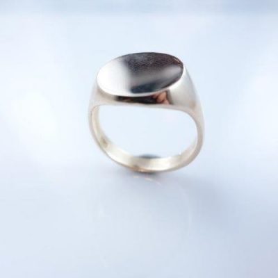 mourning and signet rings, gold ring