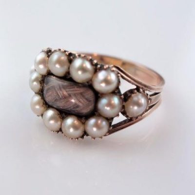 mourning and signet rings, gold ring