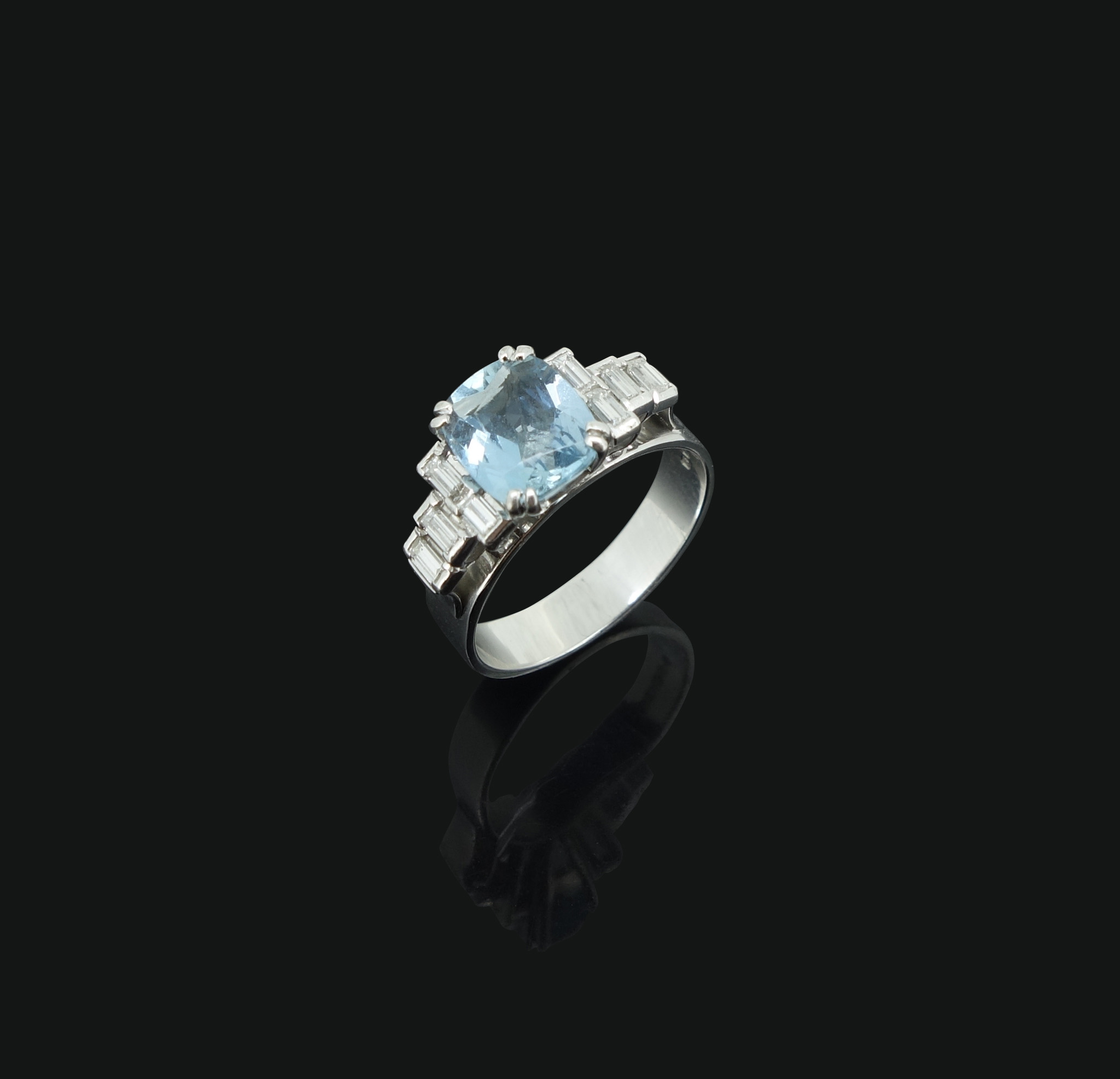 Aquamarine hot sale wedding ring